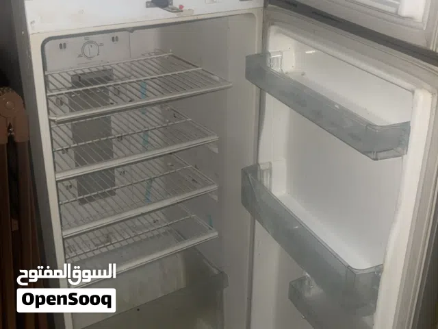 ثلاجه ال جي استعمال فوري لون رمادي