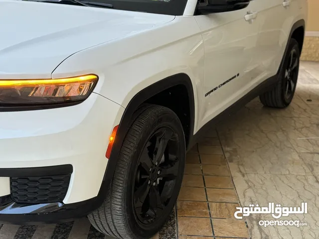 Used Jeep Grand Cherokee L in Basra