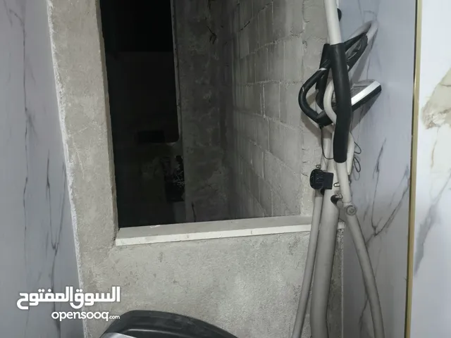 دراجة رياضية مستعملة للبيع