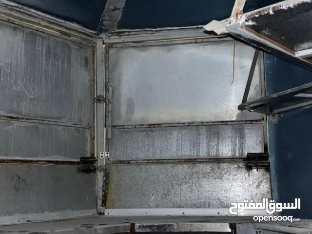 FOODTRUCK FOR  SALE FOR VERY LOW PRICE ONLY 225 bd.