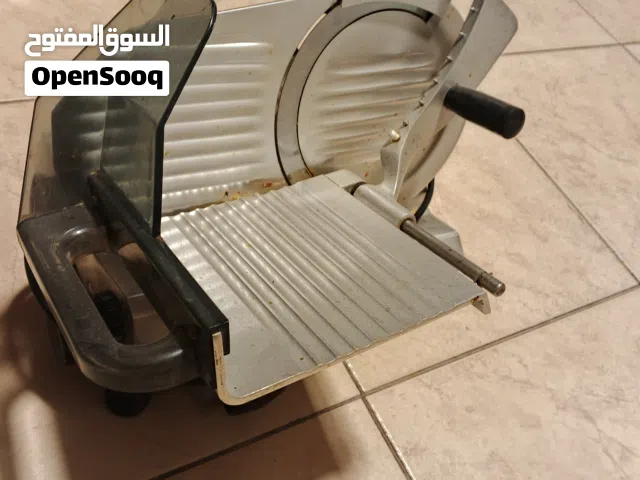 ماكينة تقطيع و غاز