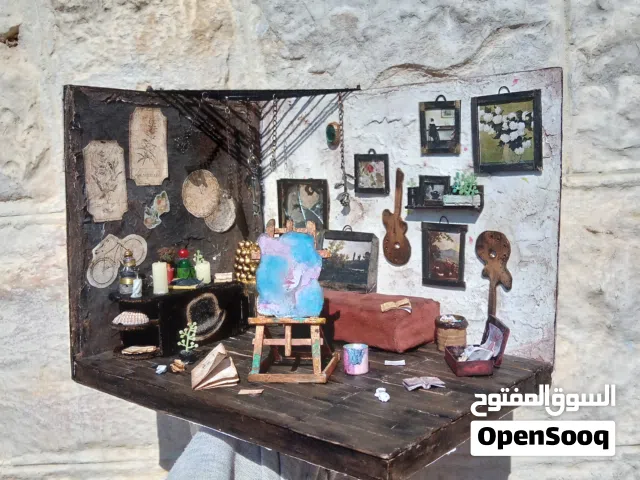 مجسم غرفة صنع يدوي مجسم 3D لغرفة رسام بإضاءة بالزاوية وشموع حقيقية !!