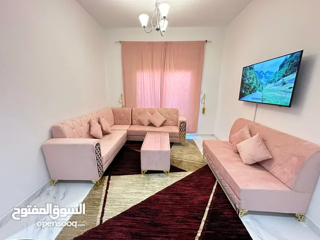 G3/غرفة وصالة مفروشة بالراشدية شاملة جميع الفواتير مع بلكونة وحمامين /بناء جديد