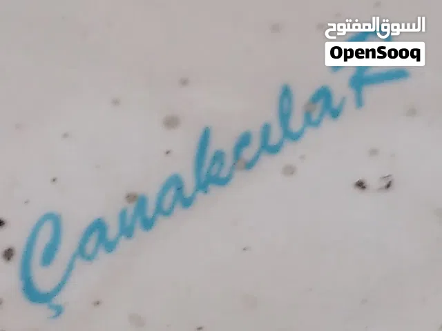 مرحاض افرنجي و مغسلة معلقة