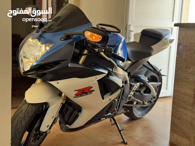 سوزوكي 750 2018 gsxr