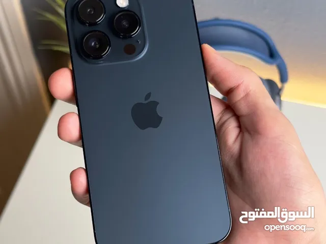 آيفون 15برو ماكس بحالة الوكاله لون ازرق 256