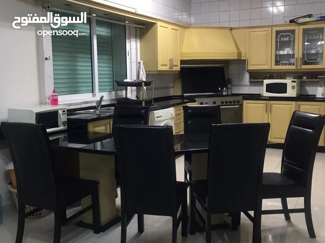 213 m2 4 Bedrooms Apartments for Sale in Amman Abdoun