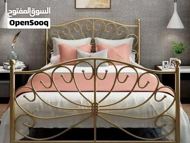 جرابي حديد ب اجمل الموديلات متوفر كل القياسات حسب الطلب الاسعار مختلفه  متوفر بعد موديلات  اكثر