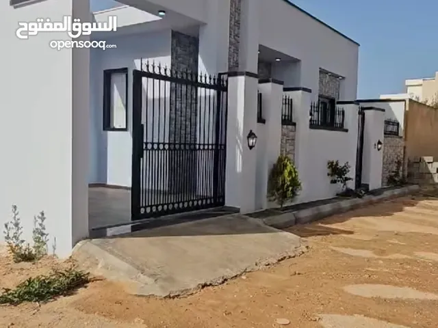 190m2 4 Bedrooms Villa for Sale in Tripoli Ain Zara