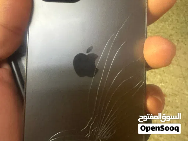 12برو حالة ممتازة كسر في ضهر