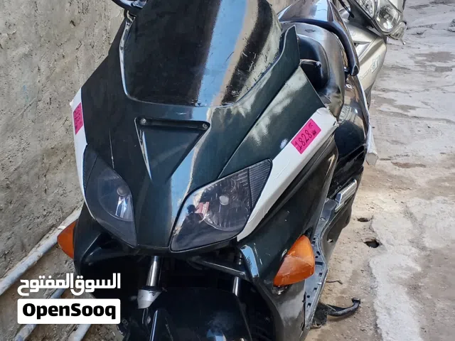 2006 هوندا Forza