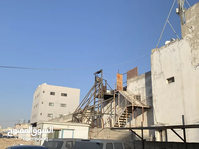 مصعد صناعي طن