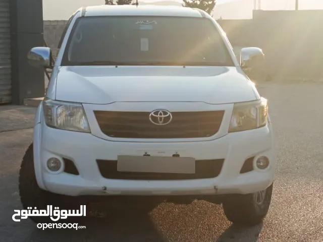 Used Toyota Hilux in Jerash