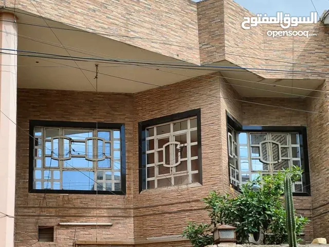 250 m2 4 Bedrooms Townhouse for Sale in Baghdad Al Baladiyat