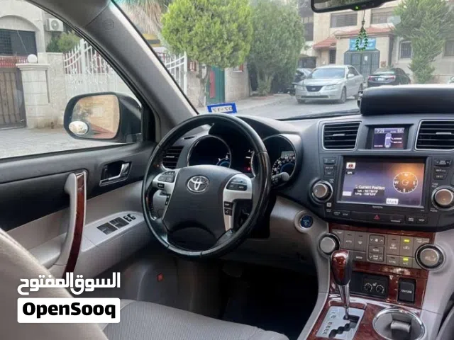 2012 تويوتا هايلاندر Limited