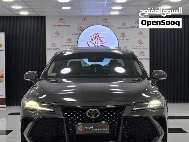 تويوتا أفالون Limited 2019 رقم 1 بروجكتر بقمة الفخامة والنظافه وممشى قليل