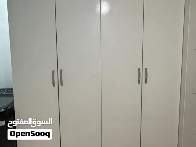 خزائن ملابس