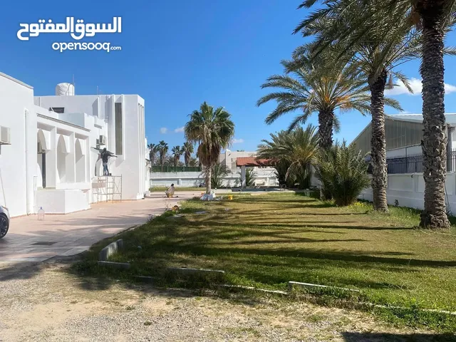 مبني سكني/تجاري للإيجار في جنزور الشرقية