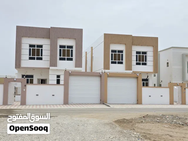 فيلا للبيع في الصومحان الشماليه