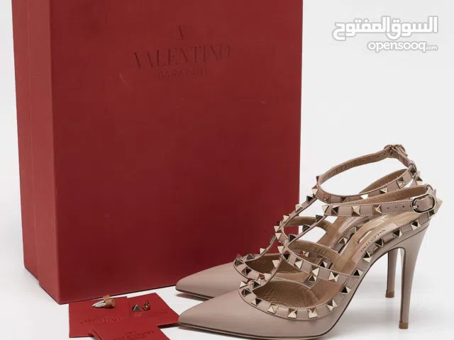 Valentino dusty pink leather rockstud strappy pointed toe pumps