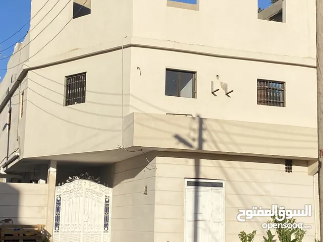 منزل كزيوني