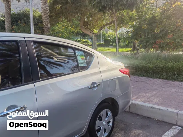 2018 Nissan Sunny Standard
