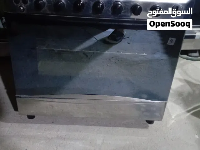 طباخ مصري كامل نضيف شغال