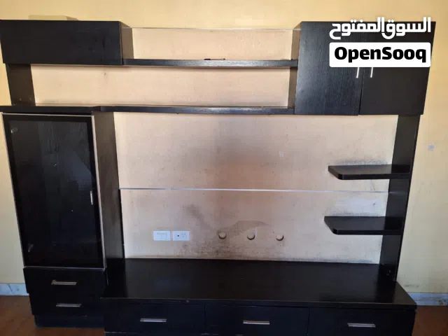 بوفيه يبي تغير ورق حائط حالة ممتازة