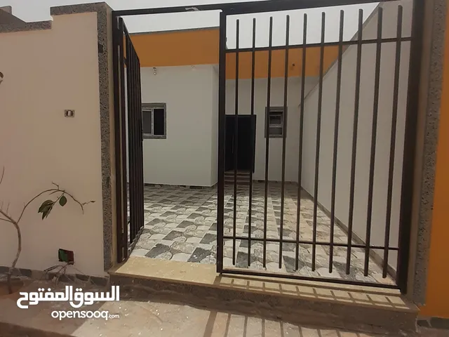 100 m2 3 Bedrooms Townhouse for Sale in Tripoli Khalatat St