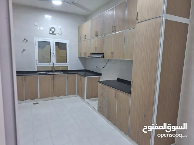 150m2 3 Bedrooms Apartments for Rent in Muscat Al Khoud
