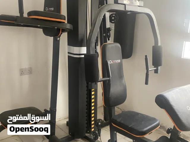 جهاز رفع اثقال بحاله شبه سليما