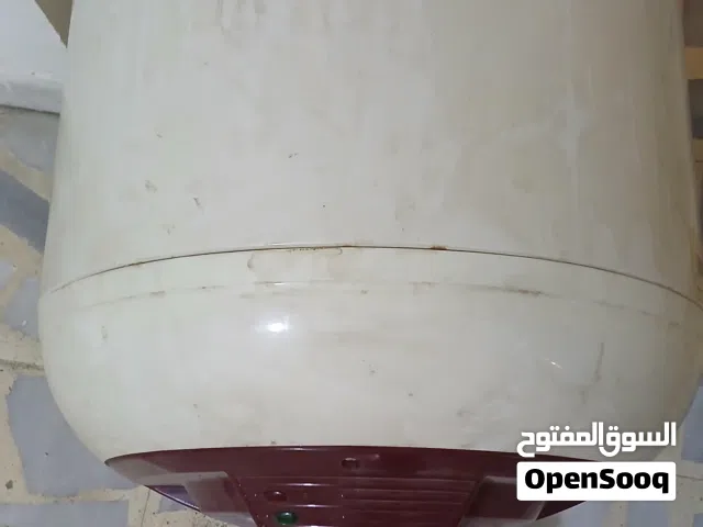 كيزر كهربائي بحاله جيدة للبيع