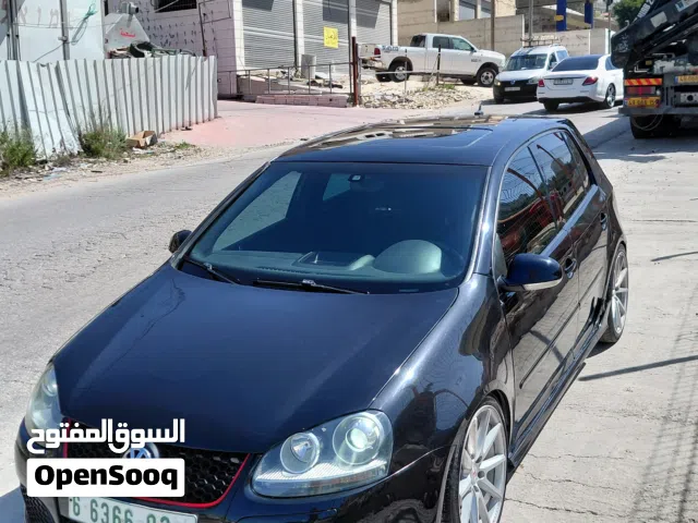 2006 Volkswagen Golf GTI Standard