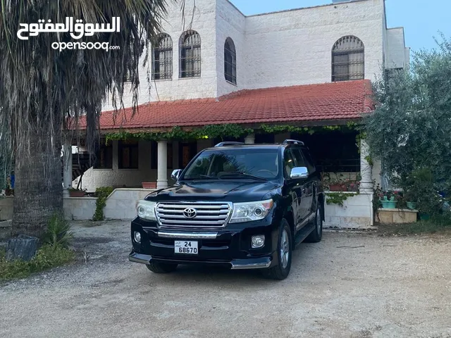 Used Toyota Land Cruiser in Amman