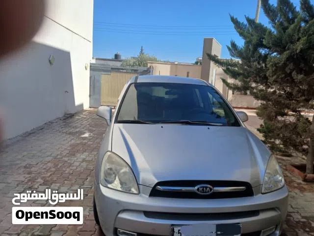 Used Kia Carens in Tripoli
