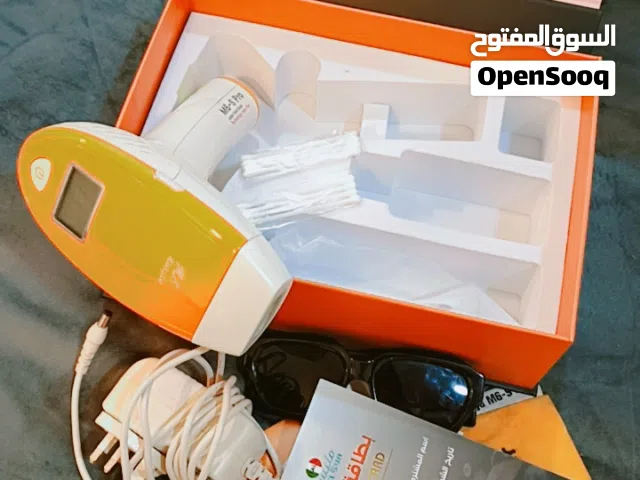 جهاز ليزر ايطالي استعمال شخصي قليل جدآ نظافه 100% نتائجه ممتازه وضمانه 10 سنوات.