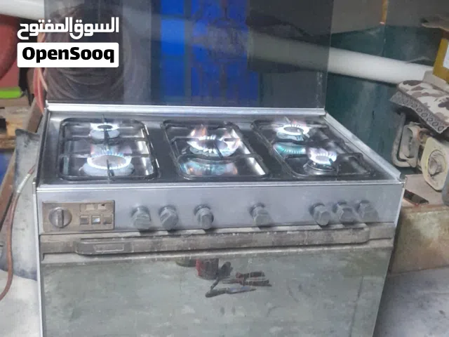 طباخ مستخدم