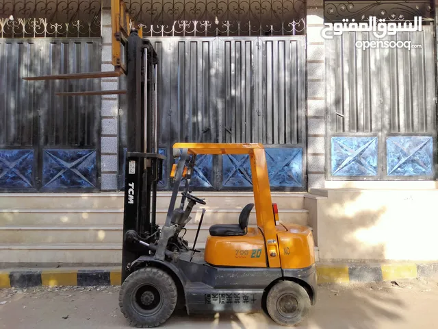 2002 Forklift Lift Equipment in Qalubia
