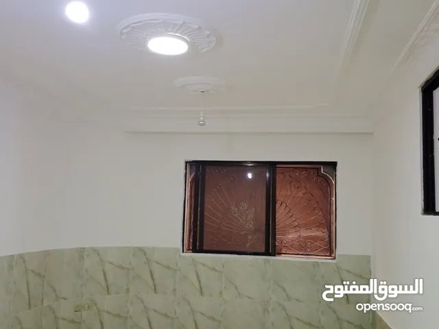 160 m2 2 Bedrooms Apartments for Sale in Amman Daheit Al Yasmeen