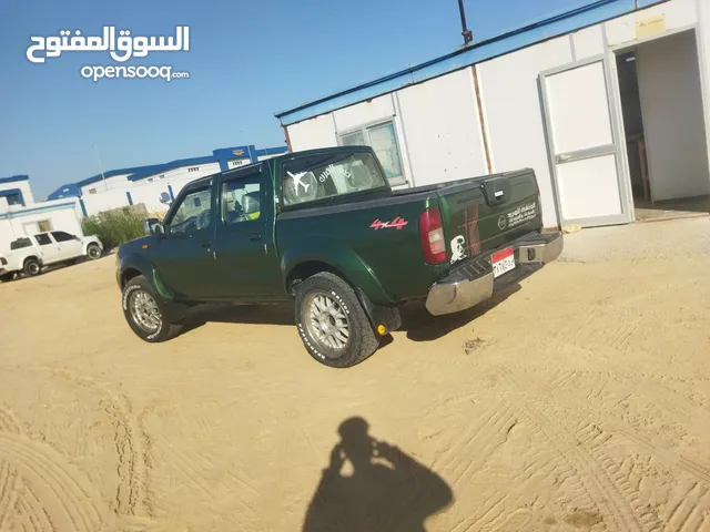 Used Nissan Navara in North Sinai