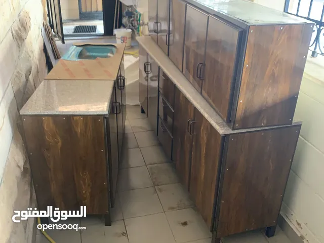 مطبخ جديد لم يُستعمل أبدًا