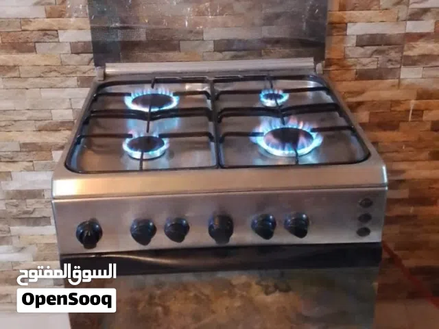 فرن مستعمل اربع عيون بحال الوكاله شغال 100%