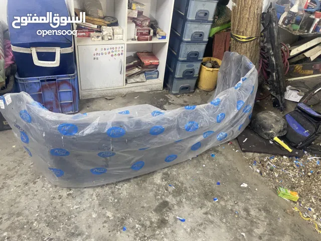 للبيع بمبر قدام هايلكس من 2011الى 2015