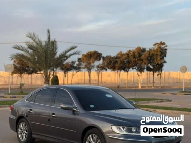 ازيرا 2010 محرك 27 اصليه سياره ربي ايبارك خاليه من جميع عيوب ضمان قص قشره لا