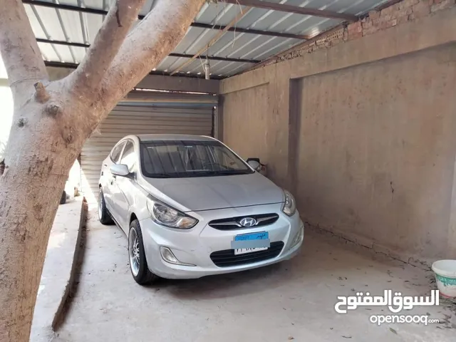 هيونداي اكسنت rb 2013 للبيع