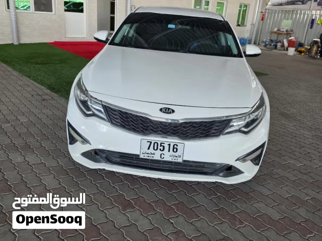 2020 كيا اوبتيما Standard