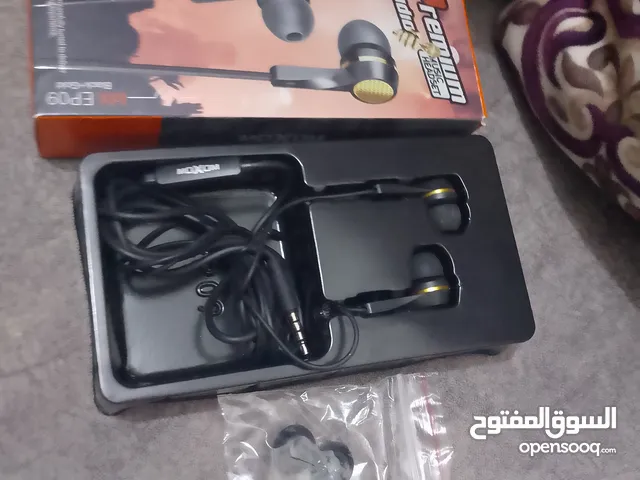  Headsets for Sale in Tripoli