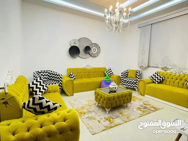 250 m2 More than 6 bedrooms Villa for Sale in Tripoli Souq Al-Juma'a