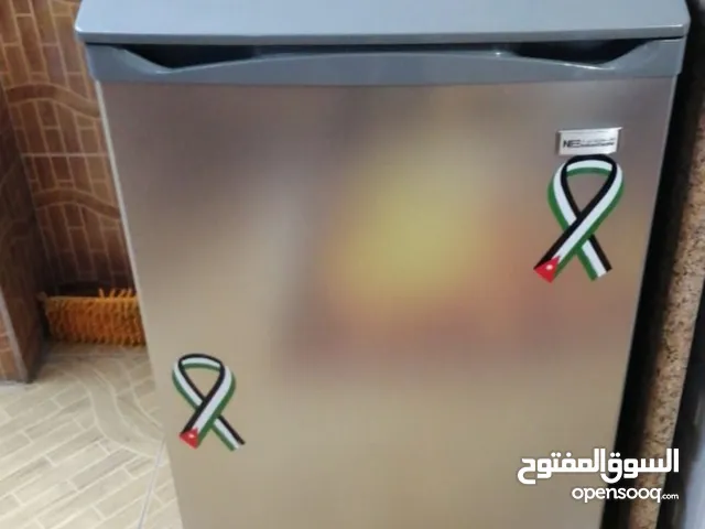 فريزه ناسونال الكتريك لون سلفر بحالة حيد جدا 3 جوارير