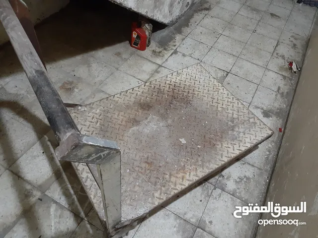 عربه يد مستعمله لنقل البضاعه